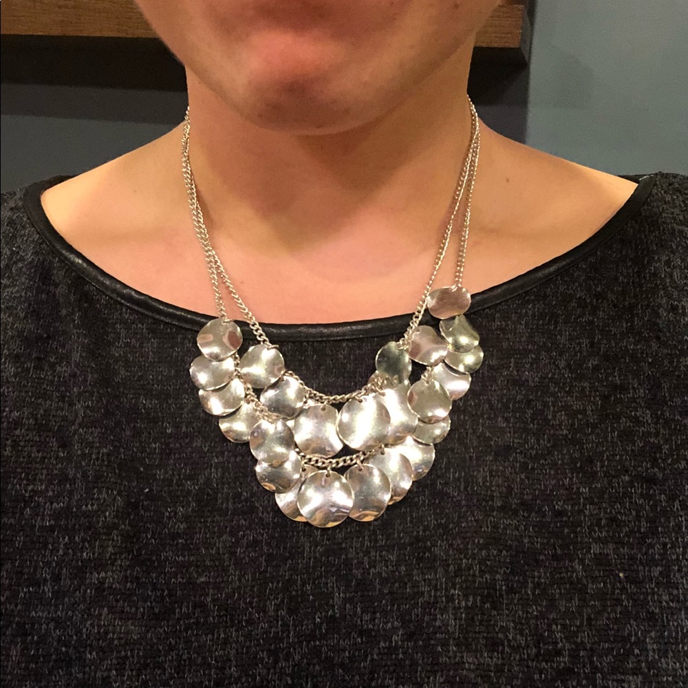 Silver dangle necklace